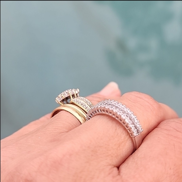 STERLING SILVER 3 Row CZ Anniversary Wedding Band Ring Size 8 Baguettes Round - Picture 13 of 15